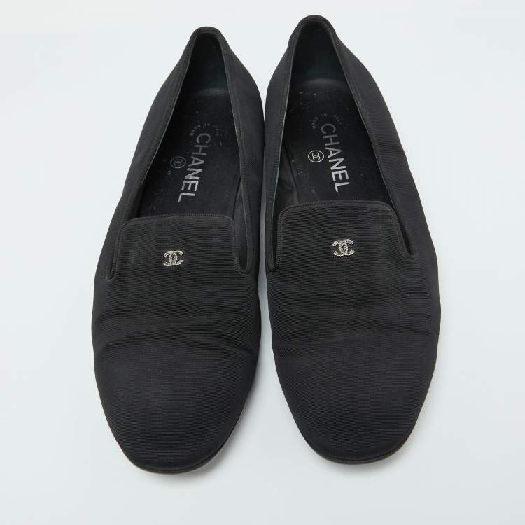 Pre Owned Chanel Black Fabric Smoking Slippers Size 40.5