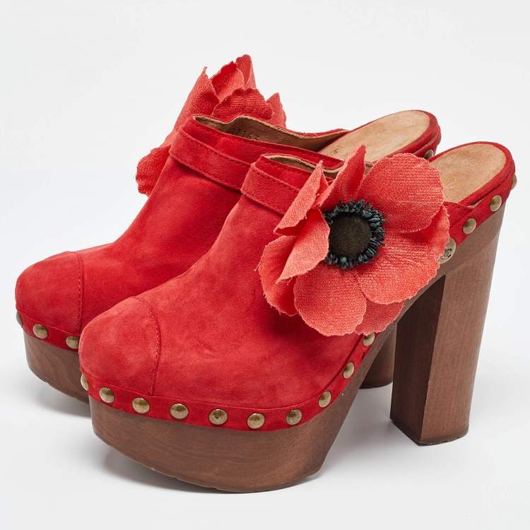 Pre Owned Chanel Red Suede Studded Wood Platform Block Heel Clogs Size 38.5