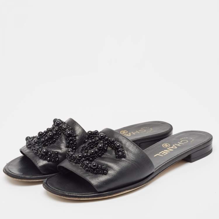 Pre Owned Chanel Black Leather Embellished CC Flat Slides Size 36