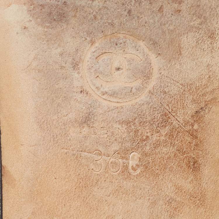 Pre Owned Chanel Black Leather Embellished CC Flat Slides Size 36