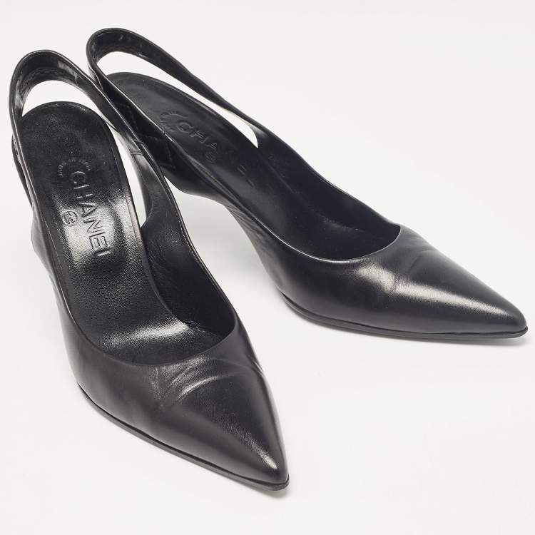 Pre Owned Chanel Black Leather CC Slingback Pumps Size 39