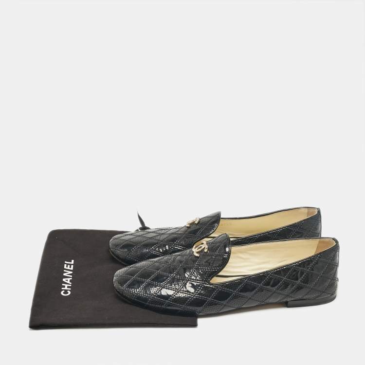Pre Owned Chanel Black Patent Smoking Slippers Size 39.5