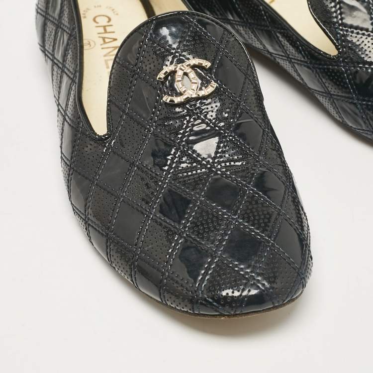 Pre Owned Chanel Black Patent Smoking Slippers Size 39.5