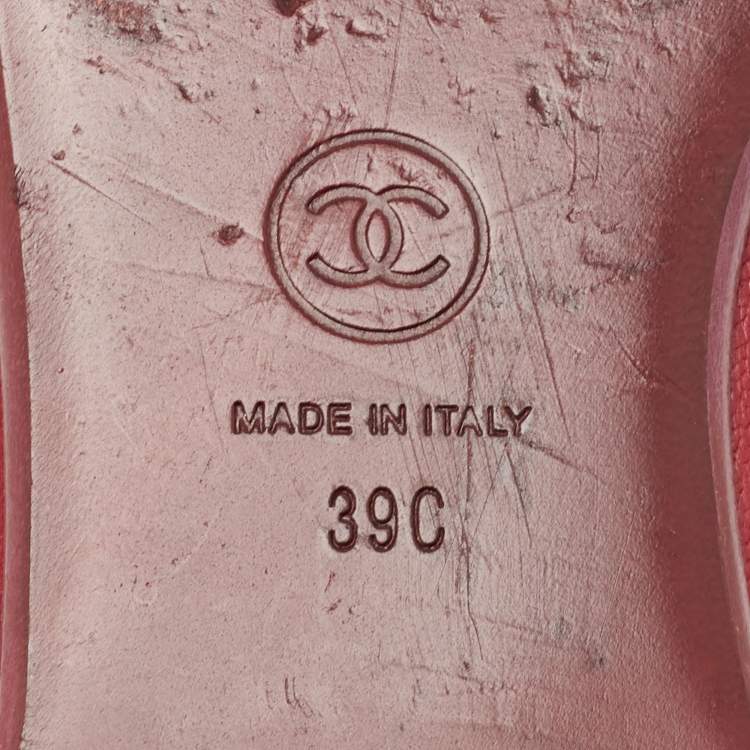 Pre Owned Chanel Burgundy Leather CC Smoking Slippers Size 39
