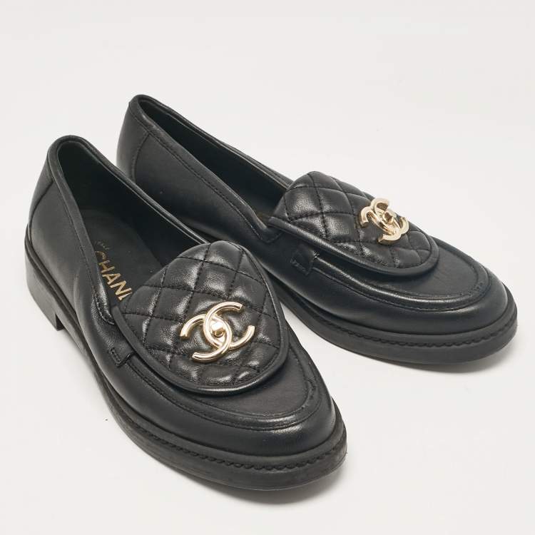 Pre Owned Chanel Black Leather Quilted CC Turnlock Loafers Size 37