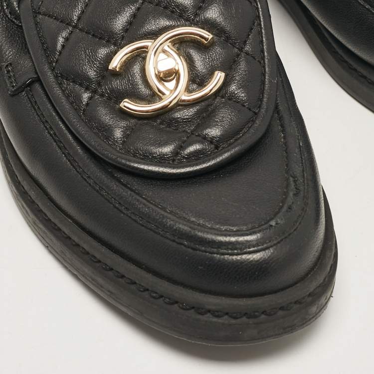 Pre Owned Chanel Black Leather Quilted CC Turnlock Loafers Size 37