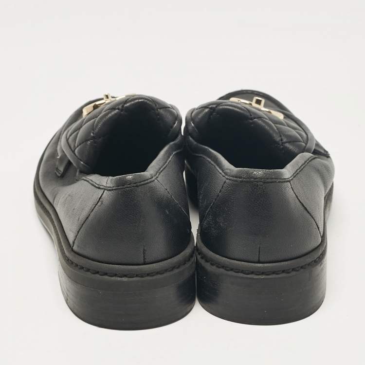 Pre Owned Chanel Black Leather Quilted CC Turnlock Loafers Size 37