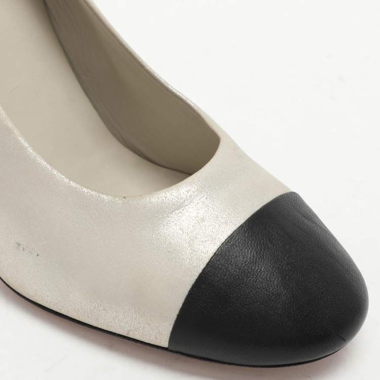 Pre Owned Chanel Silver/Black Leather Cap Toe Embellished Pumps Size 40