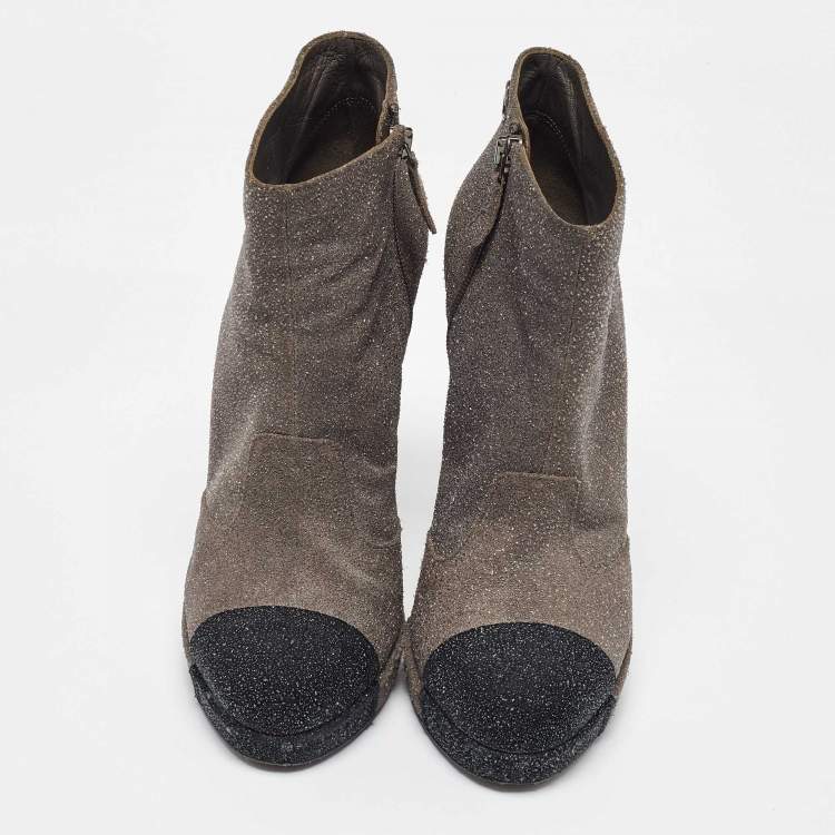 Pre Owned Chanel Grey/Black Glitter Suede Platform Ankle Length Boots Size 39