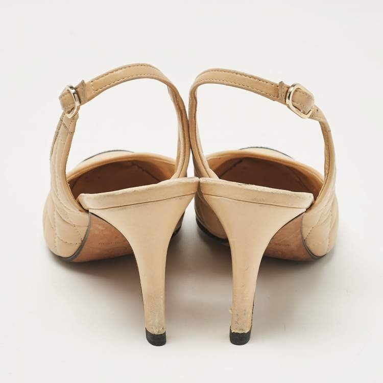 Pre Owned Chanel Beige/Black Leather Slingback Pumps Size 37