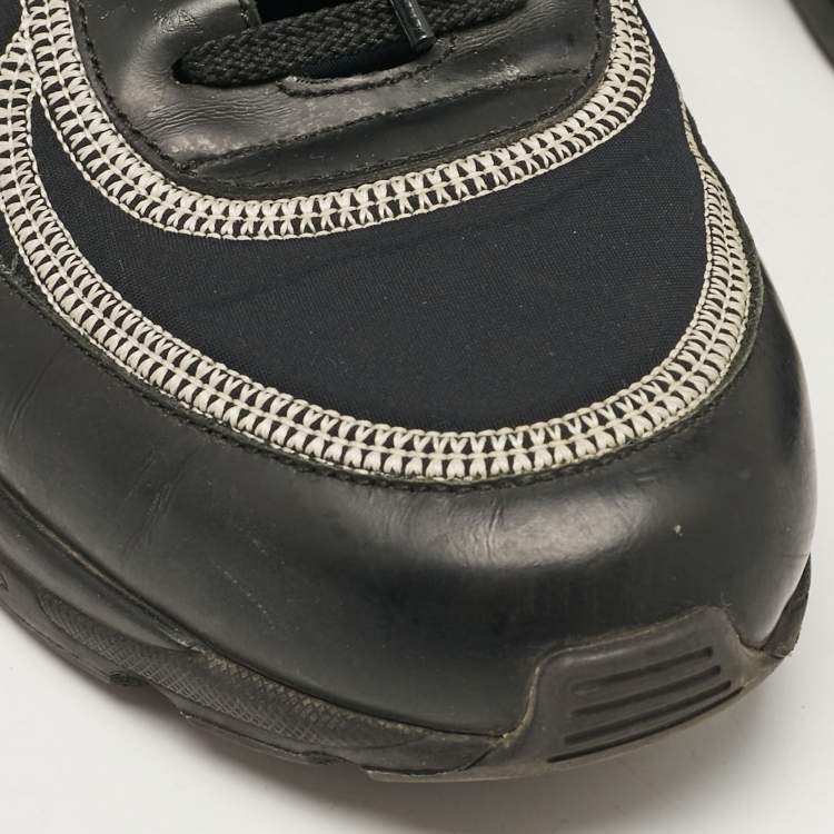 Pre Owned Chanel Black Leather and Neoprene CC Low Top Sneakers Size 37