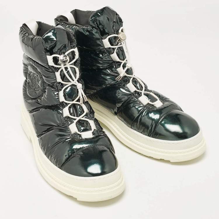 Pre Owned Chanel Green Leather and Nylon Ankle Length Boots Size 40