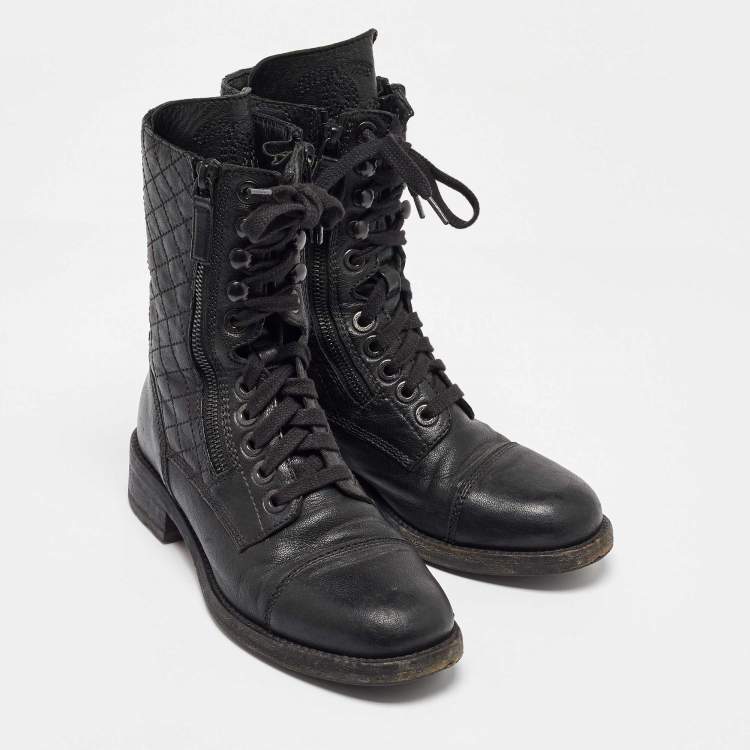 Pre Owned Chanel Black Leather CC Interlocking Ankle Length Boots Size 36.5