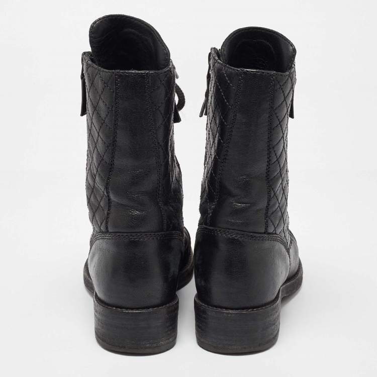 Pre Owned Chanel Black Leather CC Interlocking Ankle Length Boots Size 36.5