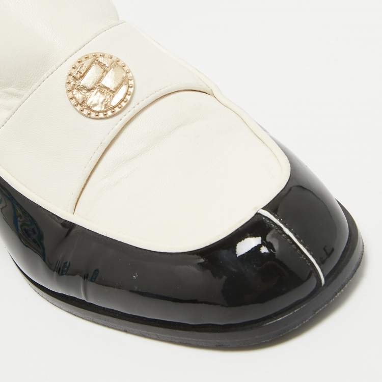 Pre Owned Chanel Black/White Leather Ankle Strap Cutout Loafers Size 37.5