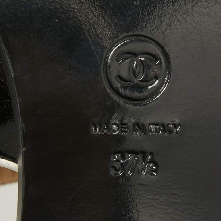 Pre Owned Chanel Black/White Leather Ankle Strap Cutout Loafers Size 37.5