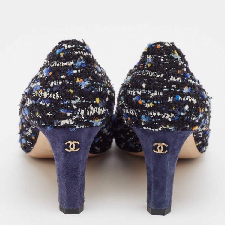 مملوكة مسبقًا Chanel Multicolor Suede and Tweed Block Heel Pumps Size 40
