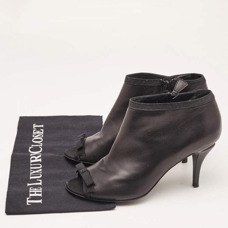 Pre Owned Chanel Black Leather Bow Open Toe Booties Size 38.5