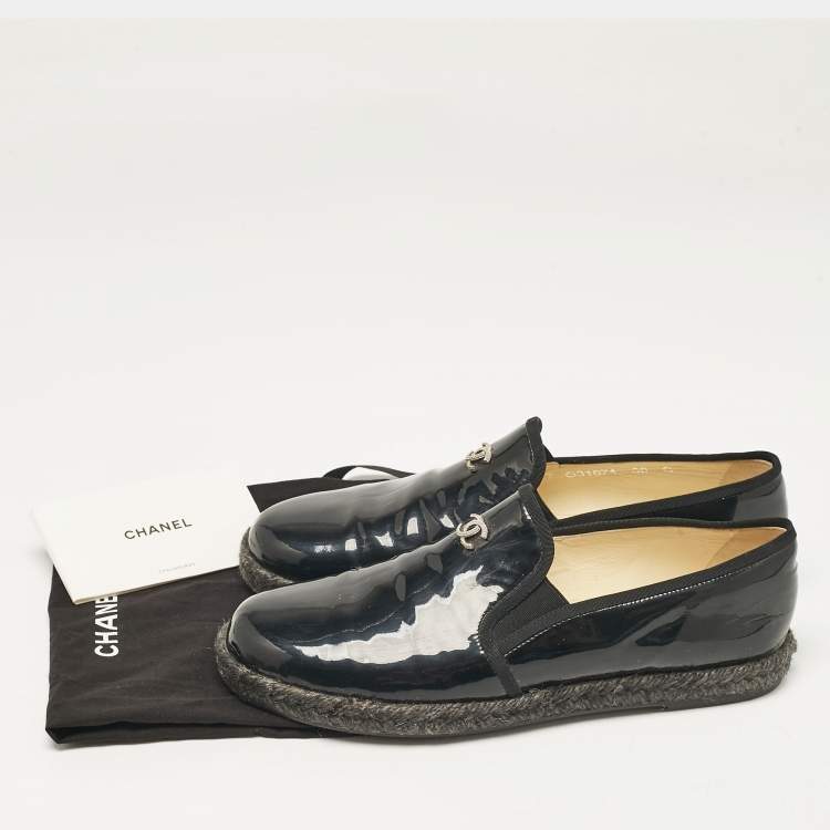 Pre Owned Chanel Black Patent Leather CC Espadrille Loafers Size 39