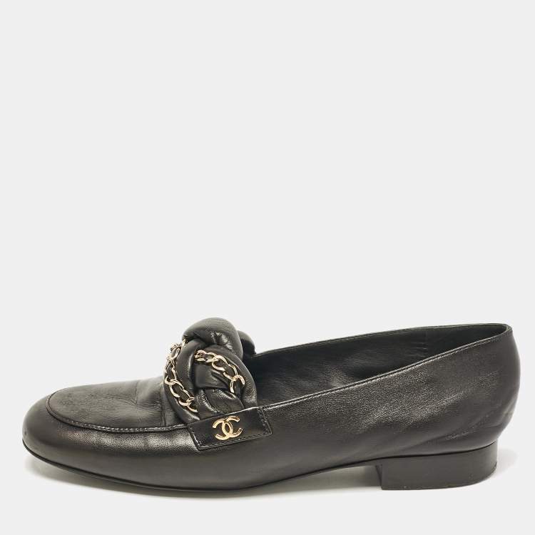 Pre Owned Chanel Black Leather Interlocking Chain Link Loafers Size 38.5