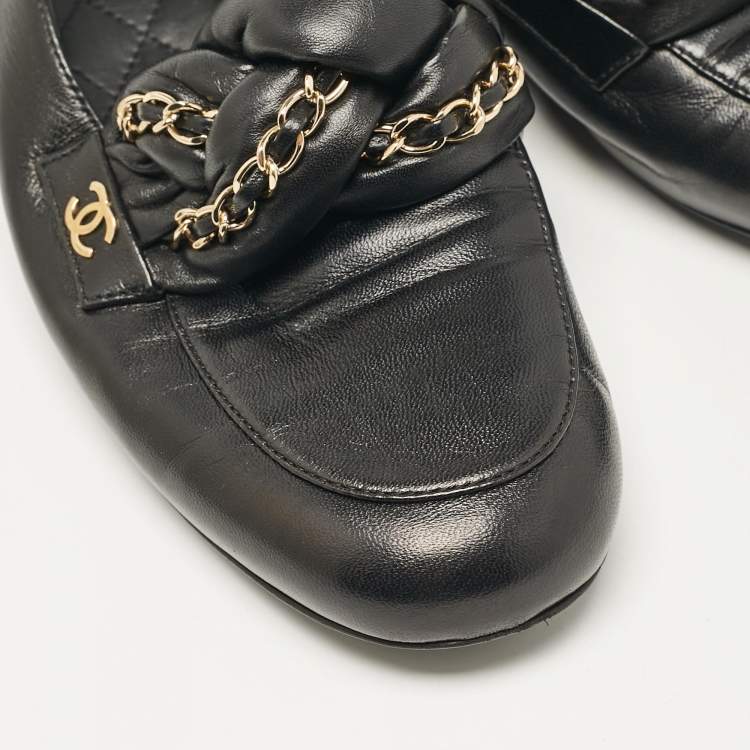 Pre Owned Chanel Black Leather Interlocking Chain Link Loafers Size 38.5