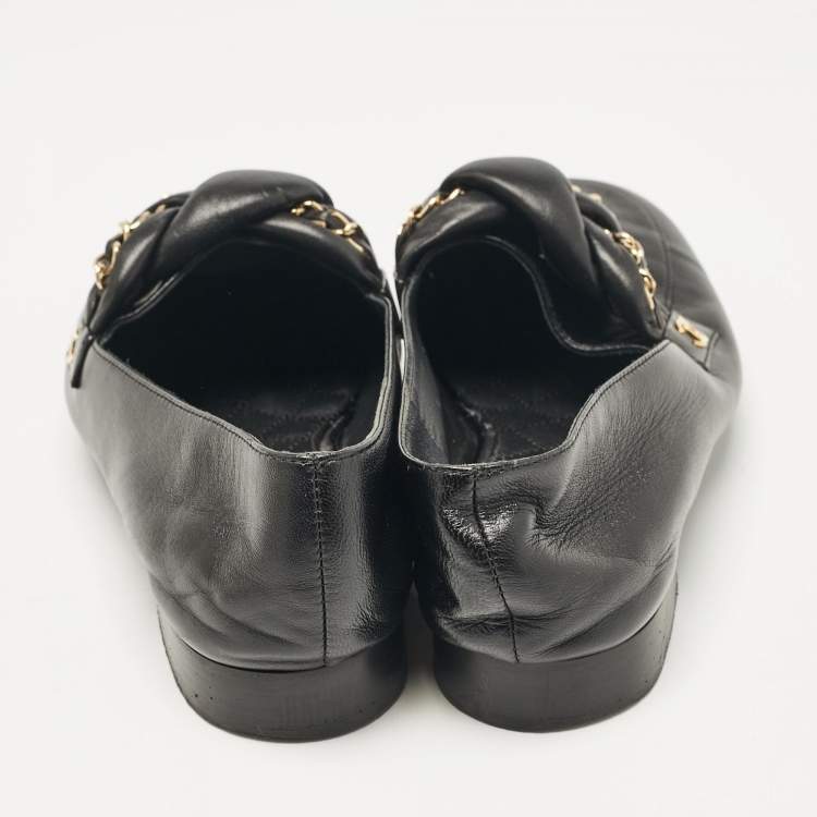 Pre Owned Chanel Black Leather Interlocking Chain Link Loafers Size 38.5