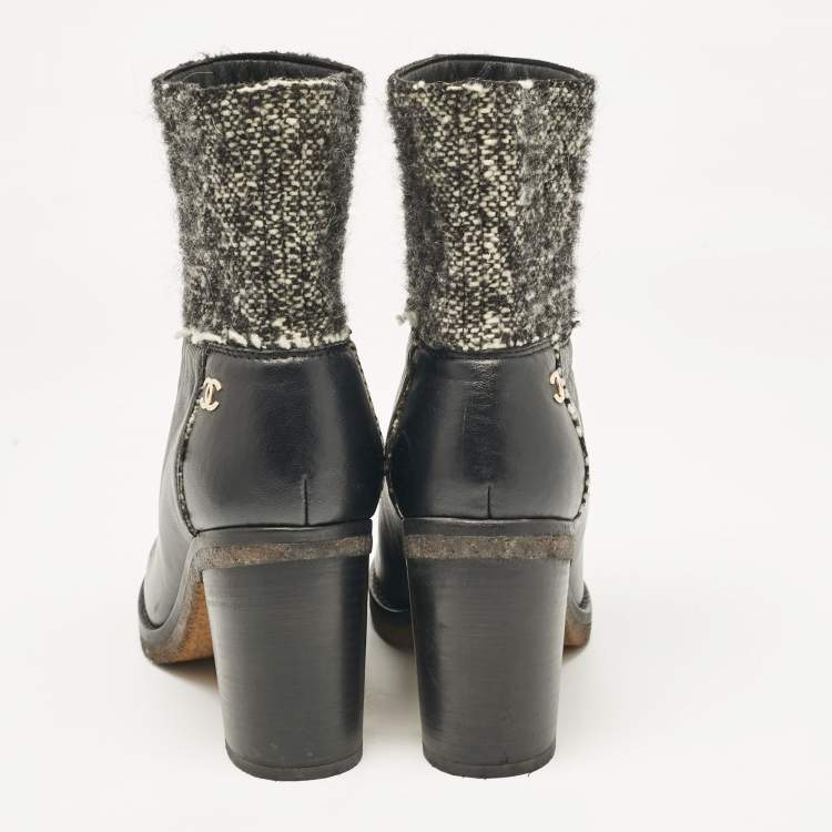 Pre Owned Chanel Black Leather and Tweed Ankle Length Boots Size 38.5