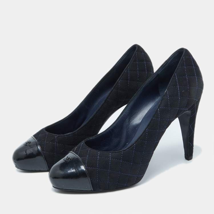 Pre Owned Chanel Navy Blue/Black Quilted Suede and Patent Leather CC Cap Toe Pumps Size 41