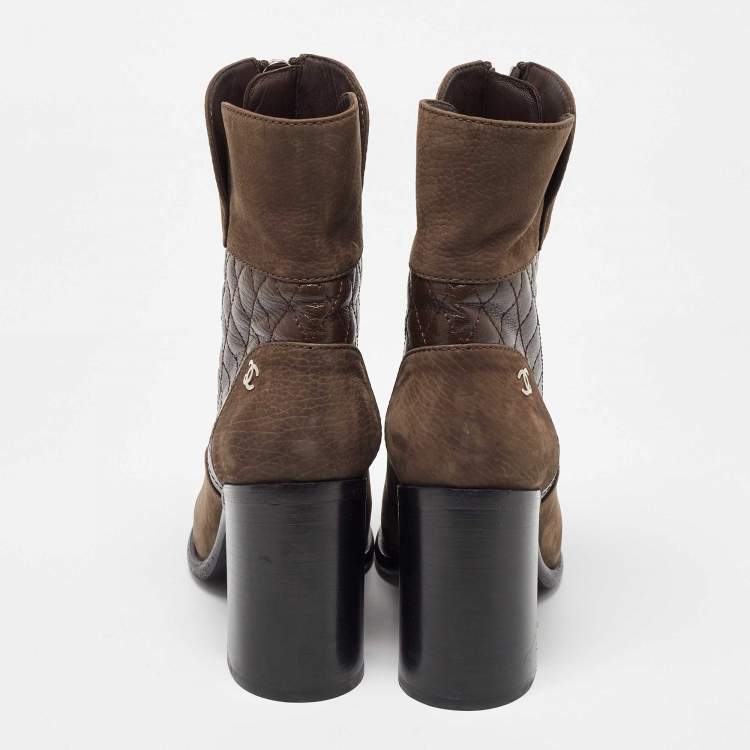 Pre Owned Chanel Dark Brown Leather Interlocking CC Logo Ankle Length Boots Size 39.5