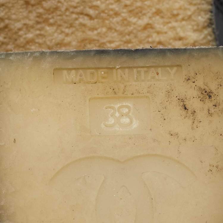 Pre Owned Chanel Black Leather CC Turn-Lock Block Heel Ankle Boots Size 38