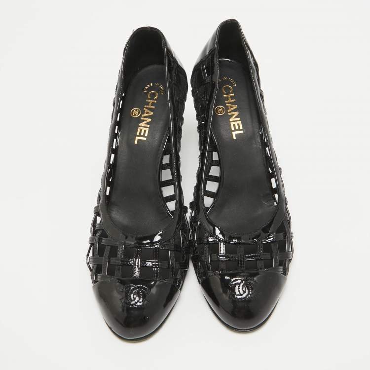 Pre Owned Chanel Black Patent Leather CC Cap Toe Caged Pumps Size 40