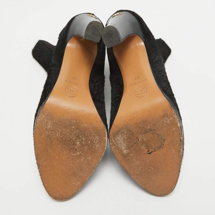 Pre Owned Chanel Black Calf Hair CC Ankle Boots Size 37