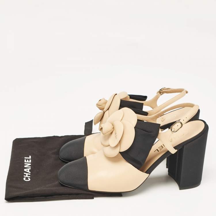 Pre Owned Chanel Beige/Black Leather Block Heel Slingback Pumps Size 39