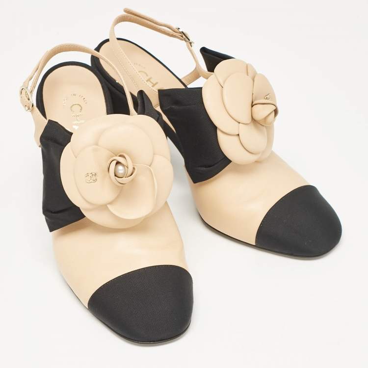 Pre Owned Chanel Beige/Black Leather Block Heel Slingback Pumps Size 39