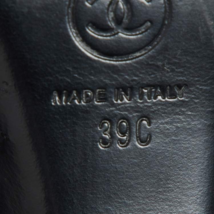 Pre Owned Chanel Black Leather CC Chain Link Platform Knee Length Boots Size 39
