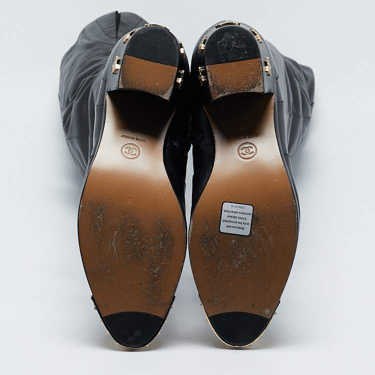 Pre Owned Chanel Black Leather Paris Dallas Metal Cap Toe Over The Knee Boots Size 40