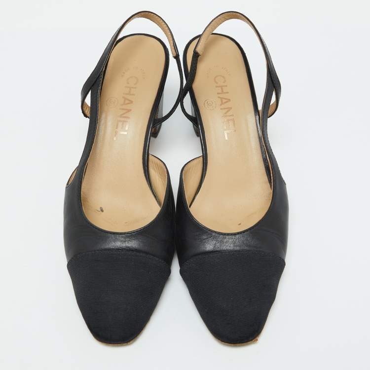 Pre Owned Chanel Black Leather and Fabric CC Cap Toe Slingback Pumps Size 38