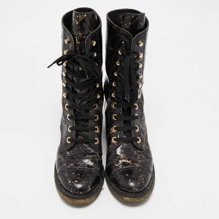 Pre Owned Chanel Black/Gold Textured Leather Mid Calf Length Boots Size 40