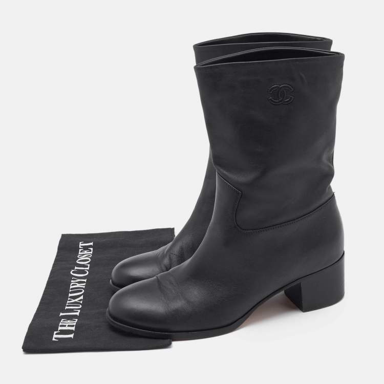 Pre Owned Chanel Black Leather CC Ankle Length Boots Size 41