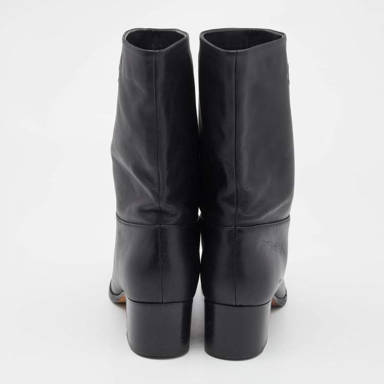 Pre Owned Chanel Black Leather CC Ankle Length Boots Size 41