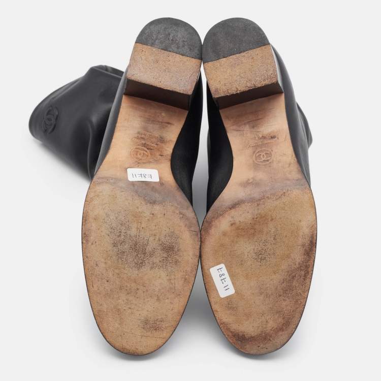 Pre Owned Chanel Black Leather CC Ankle Length Boots Size 41