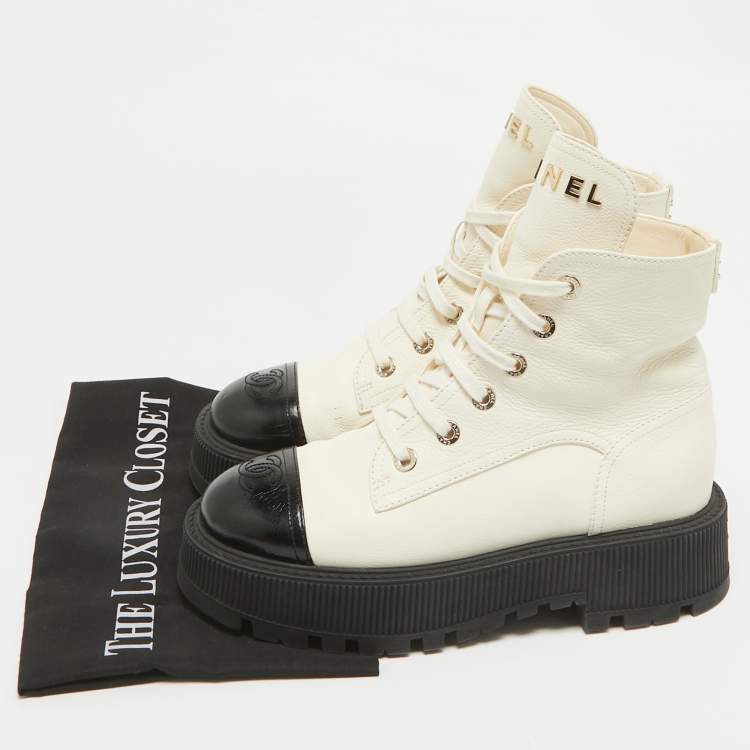 Pre Owned Chanel Black/Cream Leather CC Cap Toe Logo Combat Boots Size 38.5