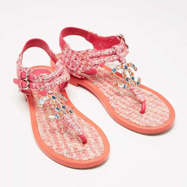 Pre Owned Chanel Pink Tweed Embellished CC Thong Flat Sandals Size 38.5