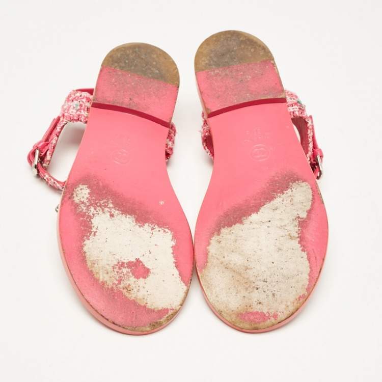 Pre Owned Chanel Pink Tweed Embellished CC Thong Flat Sandals Size 38.5