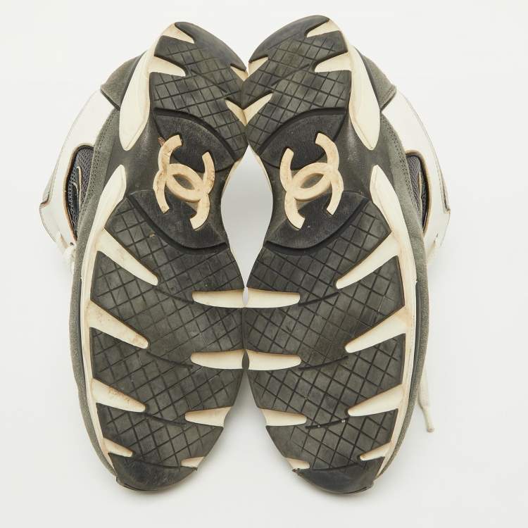 Pre Owned Chanel Grey/White Suede and Mesh CC Low Top Sneakers Size 39.5