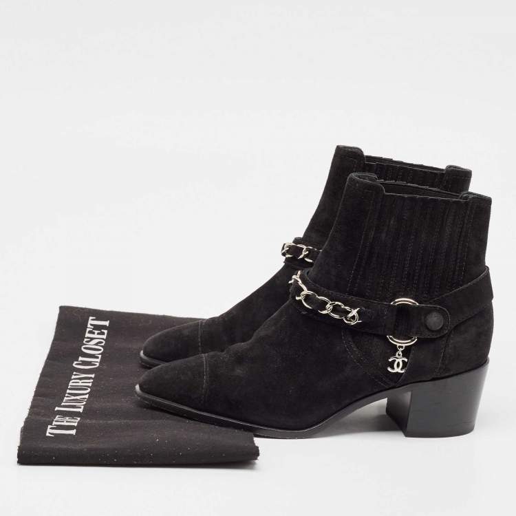 Pre Owned Chanel Black Suede CC Chain Detail Block Ankle Boots Size 35