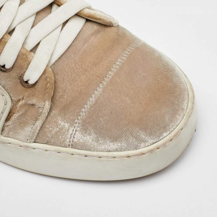 Pre Owned Chanel White/Cream Rubber and Velvet CC Low Top Sneakers Size 36