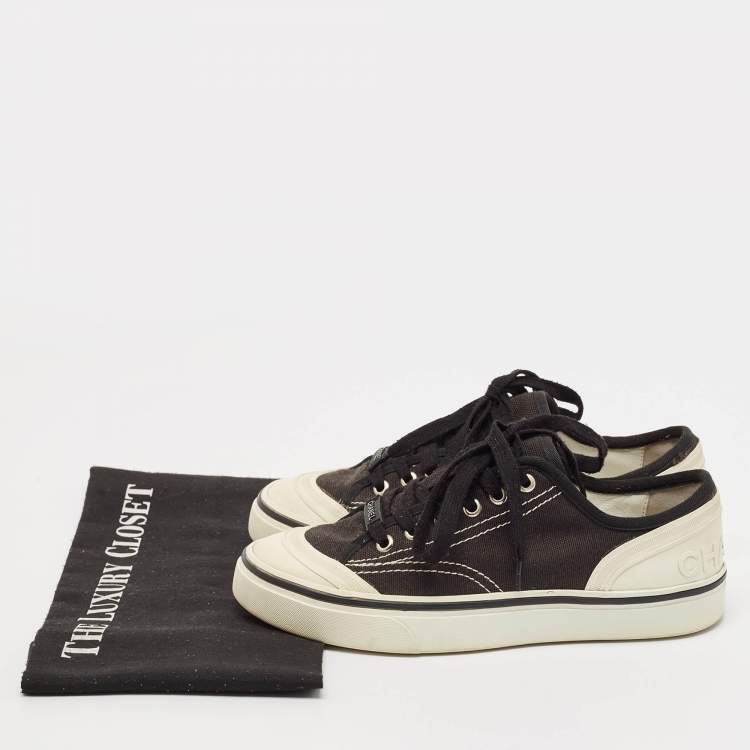 Pre Owned Chanel Black Canvas CC Cap Top Lace Up Sneakers Size 38