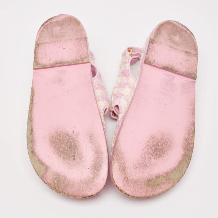 Pre Owned Chanel Pink/White Tweed and Leather CC Dad Flat Sandals Size 38.5