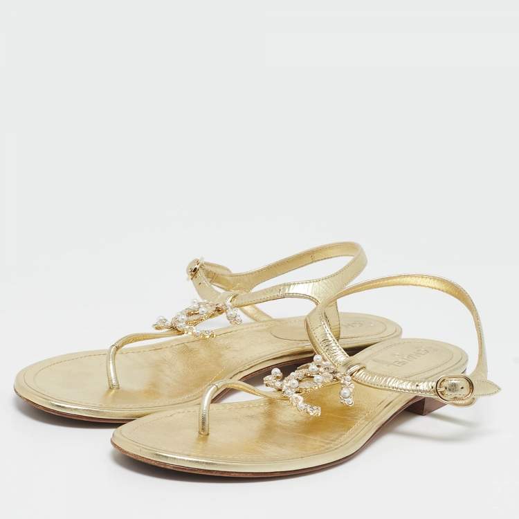Pre Owned Chanel Gold Leather CC Pearl Embellished Flat Thong Sandals Size 39.5